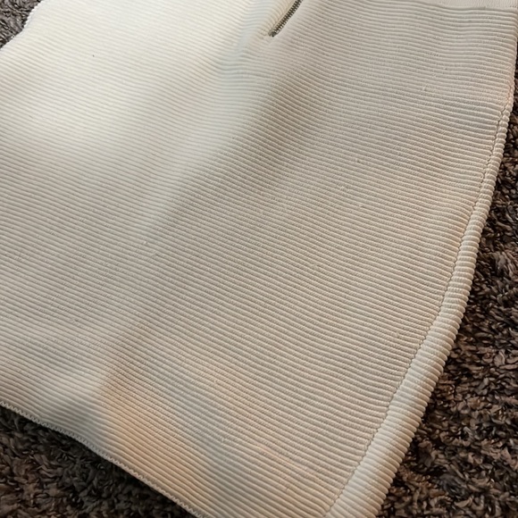 Cream BEBE knit dress - Picture 14 of 16